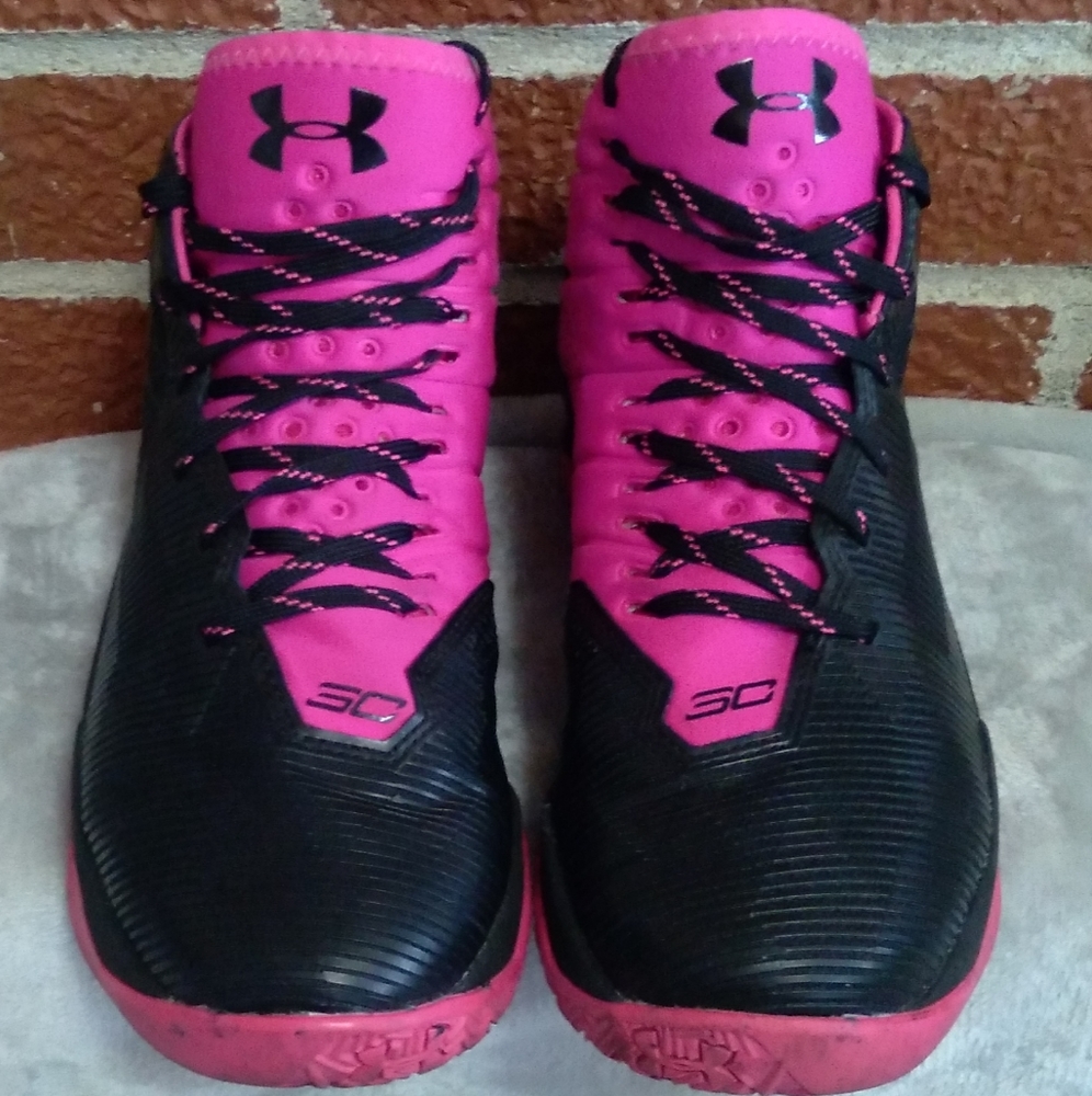 Under Armour - Picture 4 of 7